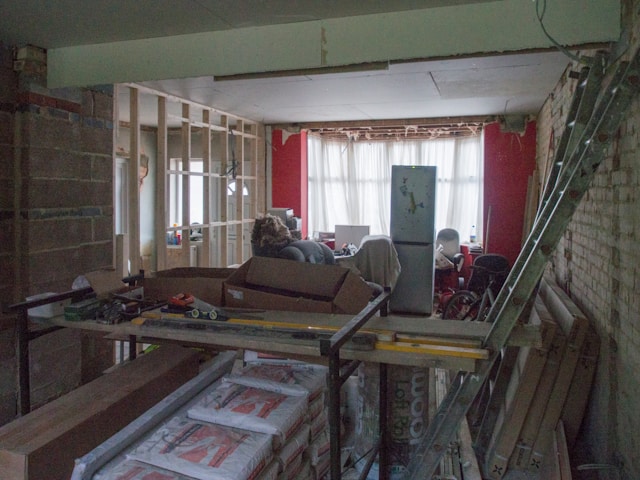 Acheter une maison à rénover : enjeux et perspectives en 2025