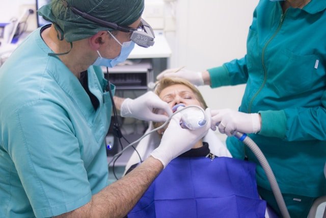 Dentiste à Québec : des soins sur mesure pour un sourire éclatant et en santé