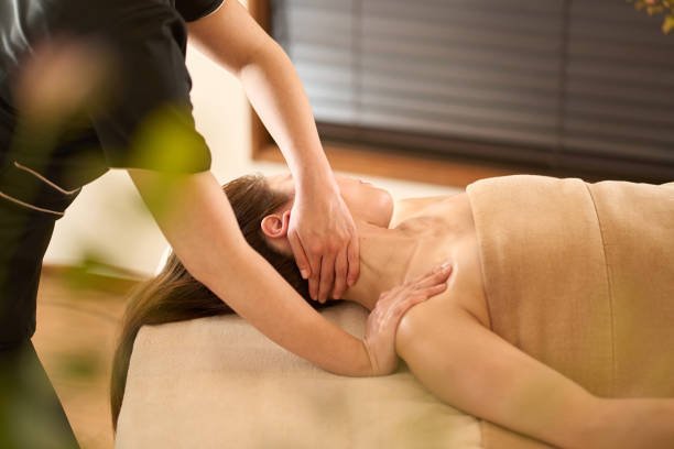 Quels types de techniques sont proposés lors d’un Massage bien-être à Lyon selon les besoins (relaxation, énergie, détente) ?