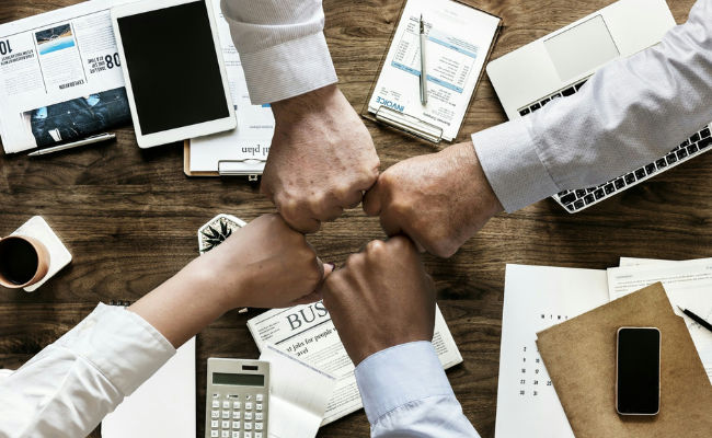 Les critères essentiels pour choisir un partenaire RH spécialisé en ExecutiveSearch
